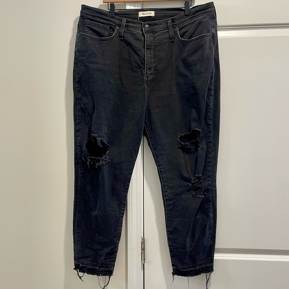 Madewell Distressed Black The Mom Jeans Style Denim Women’s Size 34